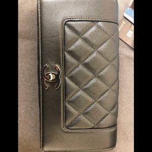 Chanel flap wallet 20A